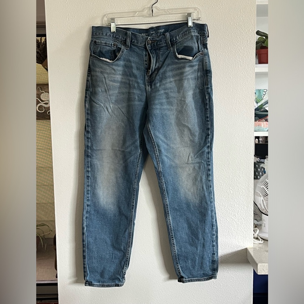 Men’s Old Navy Athletic Taper jeans 34x30 medium wash